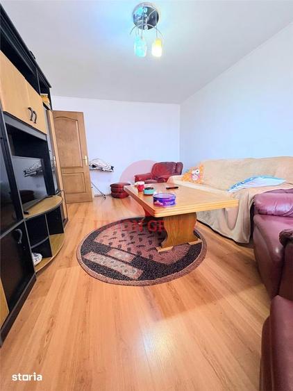 Apartament cu 2 camere decomandat, mobilat în City Park Mall
