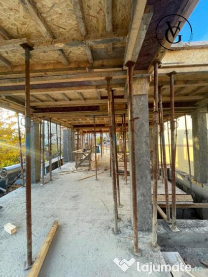 Casă cu 4 camere cu Canalizare în Inel II