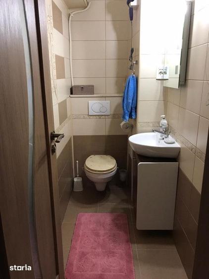 Apartament cu 3 camere decomandat, mobilat în Delfinariu