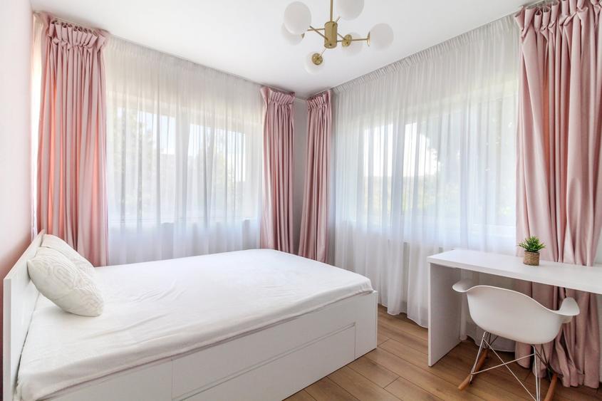 Apartament cu 3 camere semidecomandat în Dâmbul Rotund
