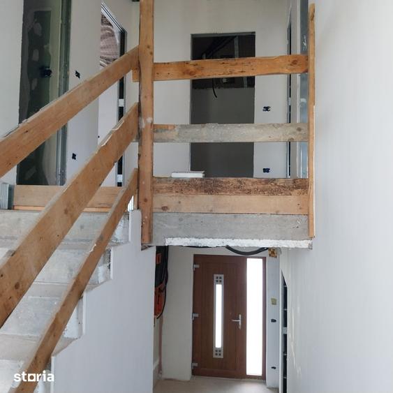 Casa noua de vanzare.3 dormitoare.Garaj.Incalzire in pardoseala.413 mp - 14