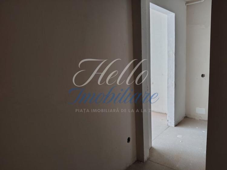 Apartament cu 2 camere semidecomandat în Florești
