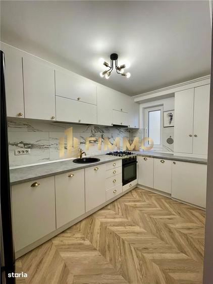 Apartament cu 2 camere semidecomandat, mobilat în Central