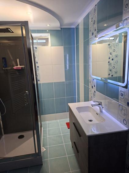 Casă cu 3 camere în Central