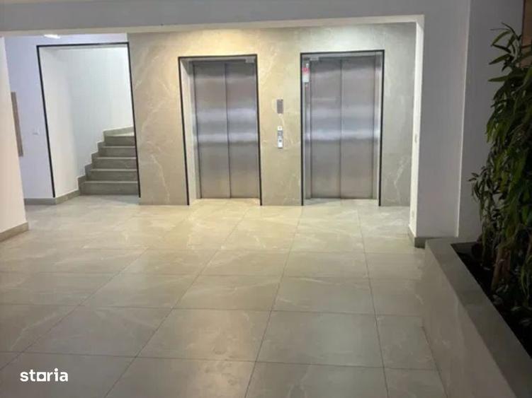 Apartament cu 2 camere, mobilat în Central — fotografia 3