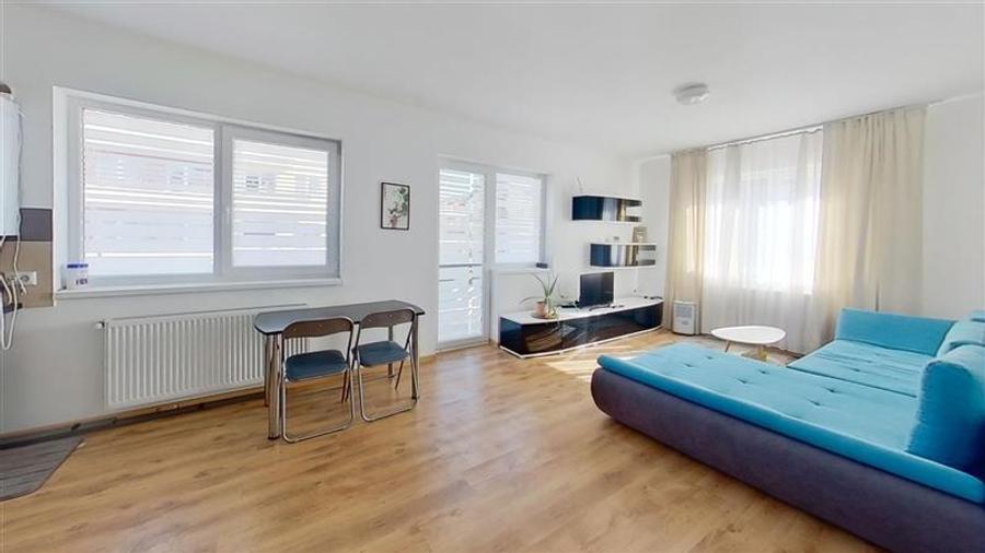 Apartament cu 2 camere decomandat, mobilat în Sânpetru