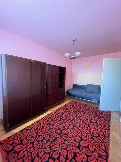 Apartament cu 2 camere decomandat în Ultracentral
