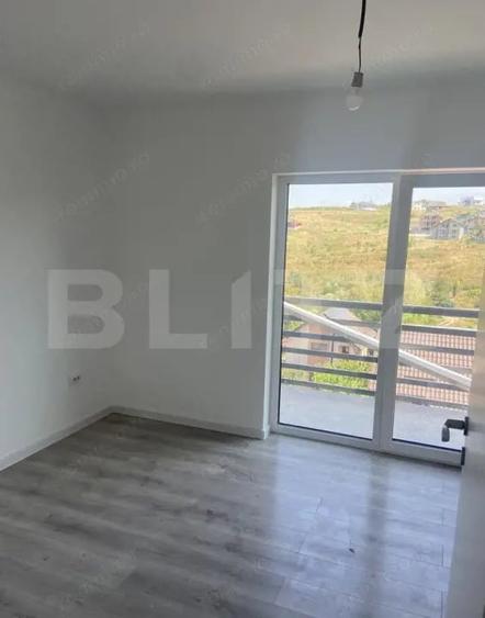 Casă cu 4 camere cu Teren 250 Mp în Hlincea