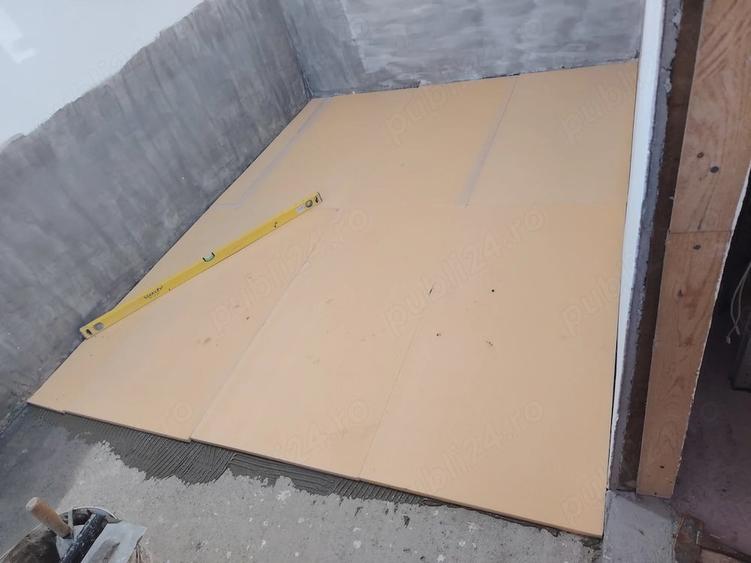 Casă cu 5 camere cu Teren 1103 Mp în Central