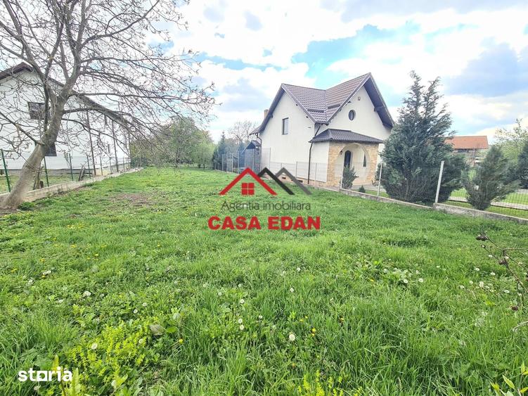 Teren de 586 mp, în Bănești