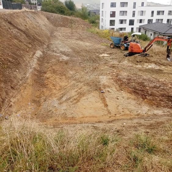 Teren de 1200 mp, în Central