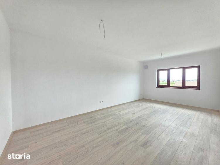 Apartament cu 2 camere decomandat în Sânpetru