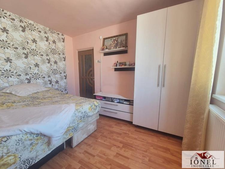 Apartament cu 2 camere decomandat în Est