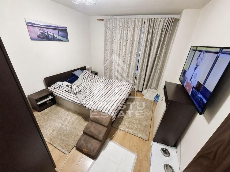 Apartament cu 4 camere decomandat în Mircea cel Bătrân
