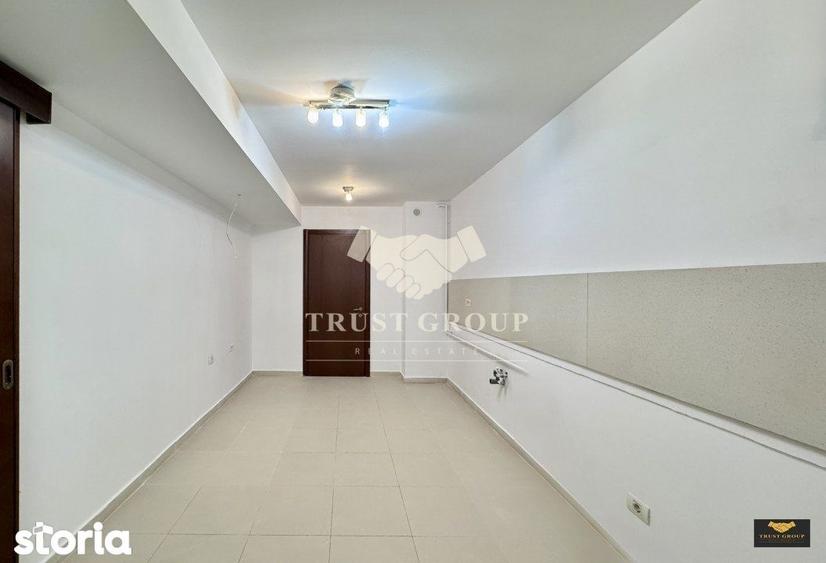 Apartament cu 3 camere decomandat în Herăstrău