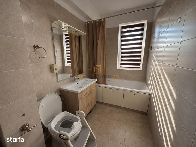 Apartament cu 2 camere decomandat în Central — fotografia 1