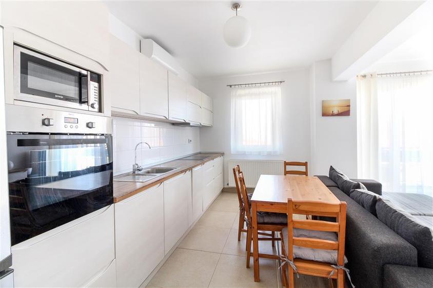 Apartament cu 2 camere semidecomandat în Bună Ziua