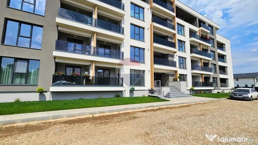 Apartament cu 2 camere semidecomandat în Central