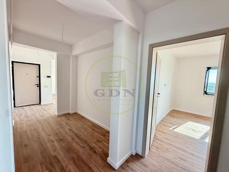 Apartament cu 3 camere decomandat în 1 Mai