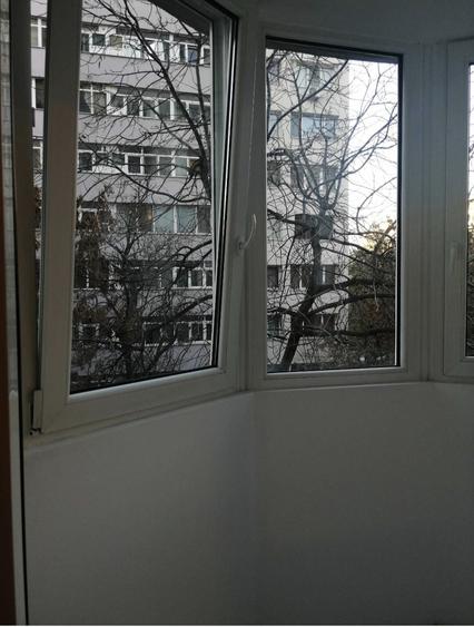 Garsonieră decomandată în Câmpia Libertății