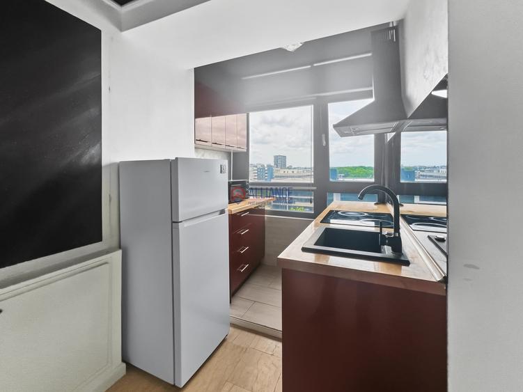 Apartament cu 2 camere decomandat în Universitate