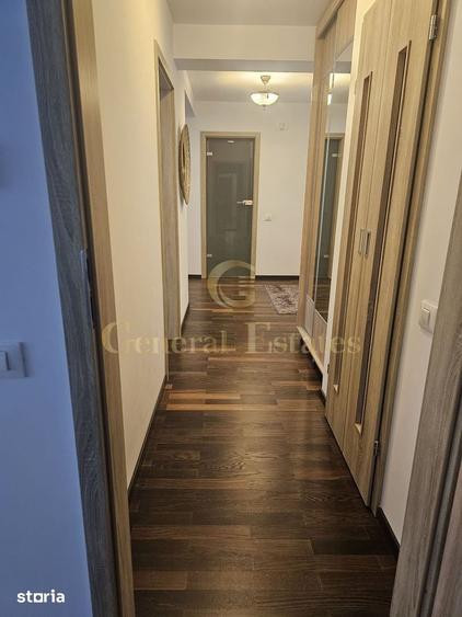 Apartament cu 3 camere în Tractorul