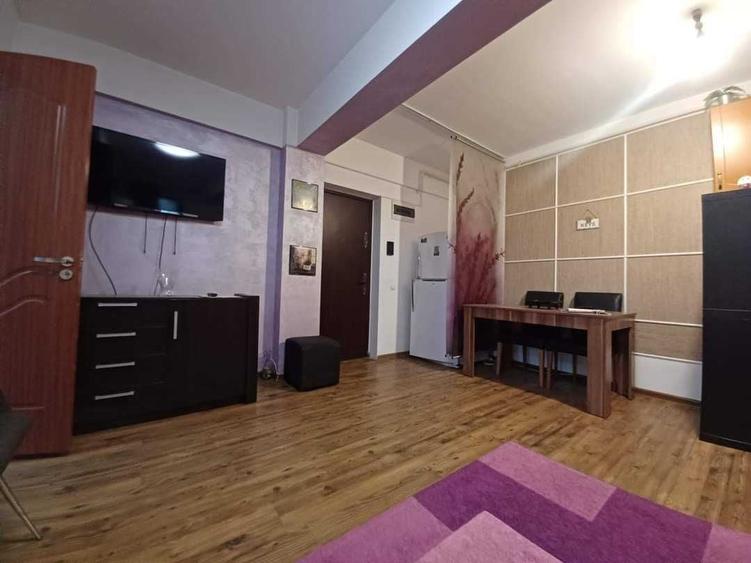Apartament cu 2 camere nedecomandat în Olteniței