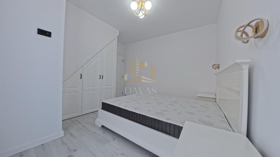 Apartament cu 3 camere semidecomandat, mobilat în Între Lacuri