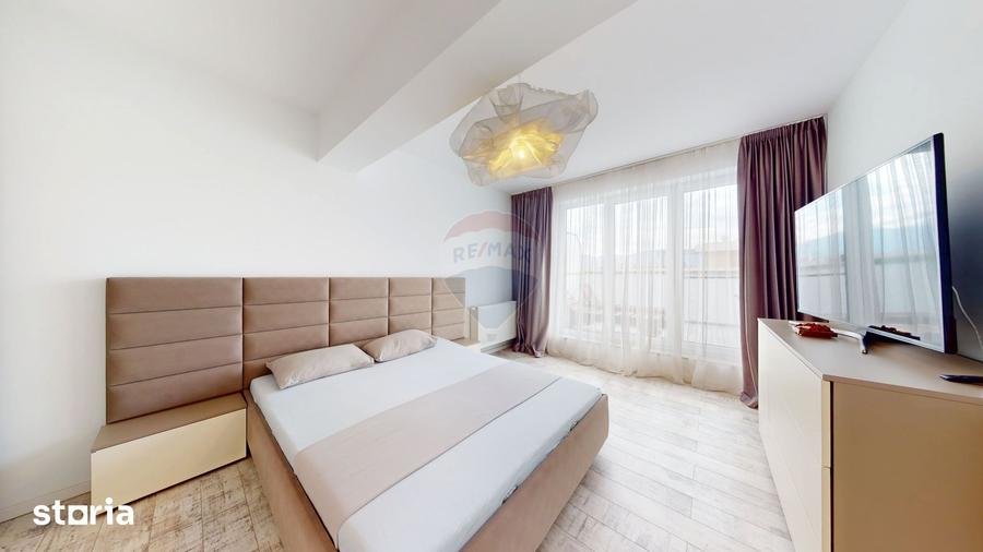 Apartament cu 4 camere decomandat, mobilat în Tractorul