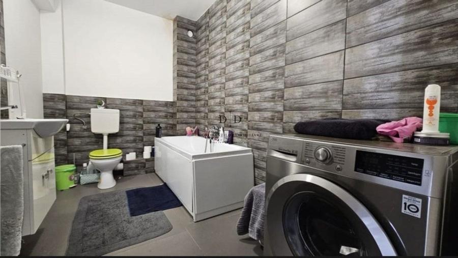 Apartament cu 2 camere semidecomandat în Baciu