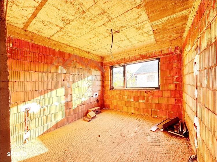 Casă cu 4 camere cu Teren 500 Mp în Tăuții-Măgherăuș