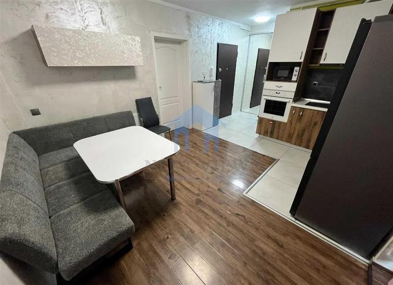 Apartament cu 2 camere decomandat în Florești