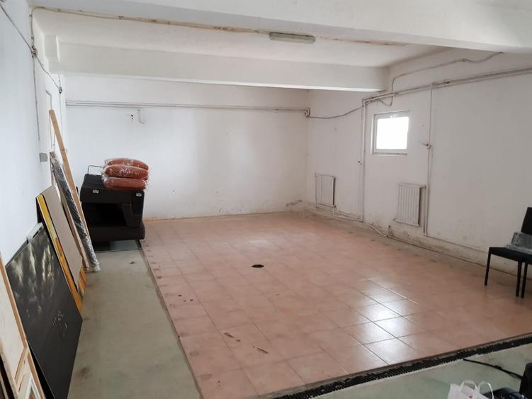 Spațiu comercial, de 50 mp, în Aradul Nou
