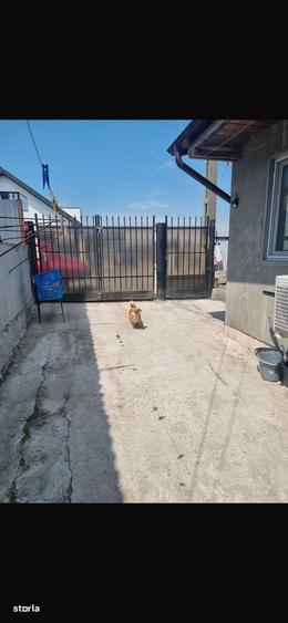 Casă cu 3 camere cu Teren 250 Mp în Central
