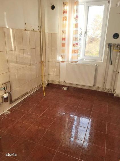 Apartament de vanzare - 5