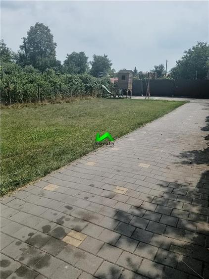 Casă individuală cu 6 camere cu Teren 650 Mp în Piața Cluj