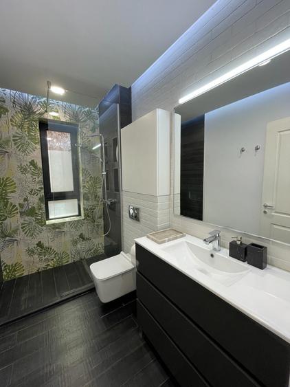 Apartament cu 2 camere decomandat, mobilat în Tei