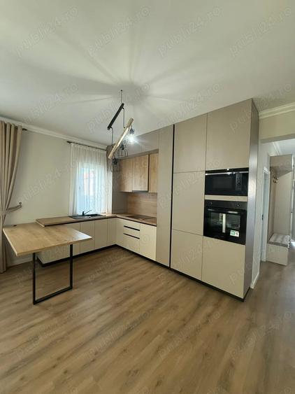 Casă cu 3 camere în Central