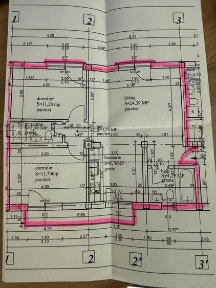 Apartament cu 3 camere decomandat în Central