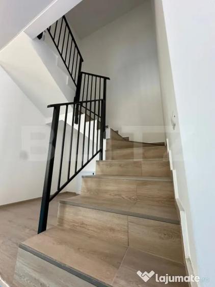 Casă cu 5 camere cu Teren 220 Mp în Tărlungeni