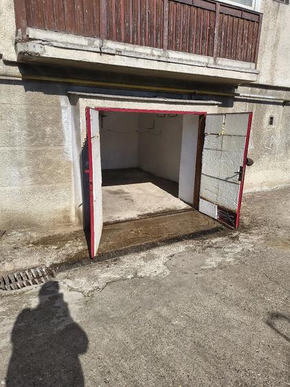 Spațiu comercial, de 20 mp, în Complex Studențesc