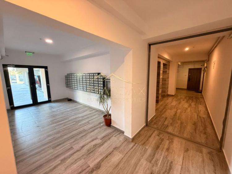 Apartament cu 2 camere, mobilat în Central