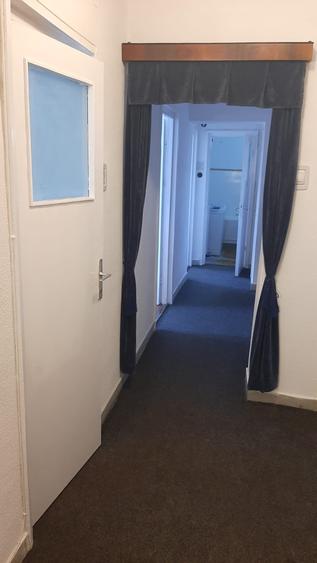 Apartament cu 3 camere decomandat în Domenii