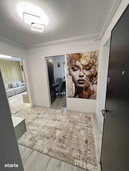 Apartament cu 3 camere decomandat, mobilat în Exterior Vest