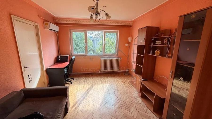 Apartament cu 2 camere nedecomandat, mobilat în Alexandru cel Bun