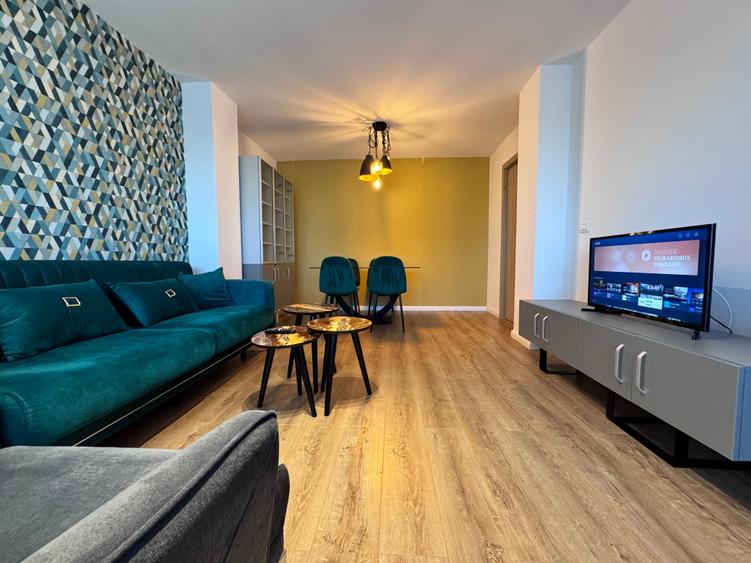 Apartament cu 2 camere decomandat în P-ta Presei Libere