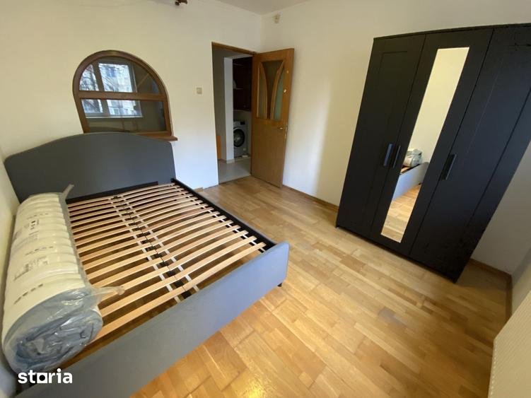 Apartament cu 3 camere decomandat în Militari