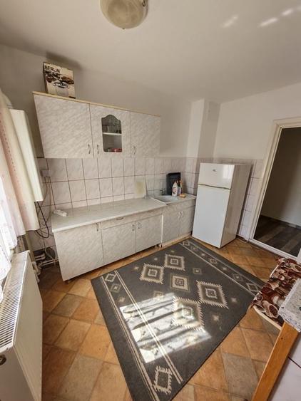 Apartament cu 2 camere semidecomandat în Vernești