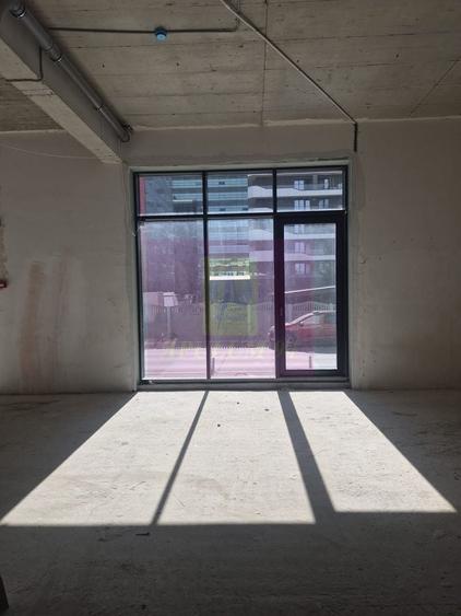 Spațiu comercial de închiriat în Pipera | 271 mp | 6 locuri de parcare - 9