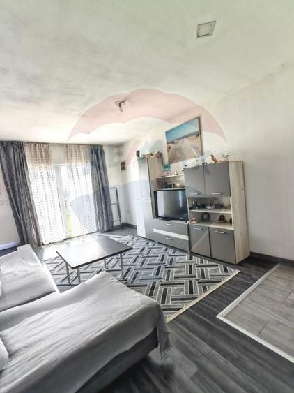 Casă cu 4 camere cu Teren 640 Mp în Bod
